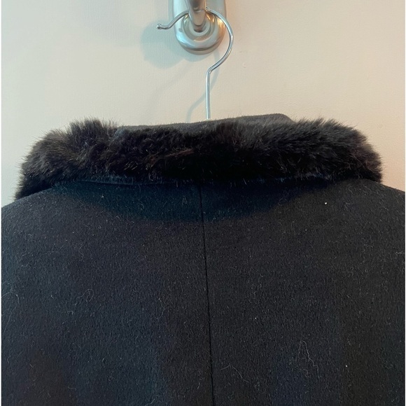 Ellen Tracy wool blend faux fur trim coat - Picture 10 of 16